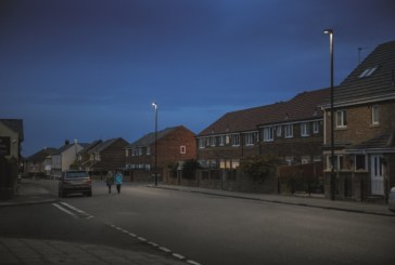 Cutting carbon emissions with new street lamps