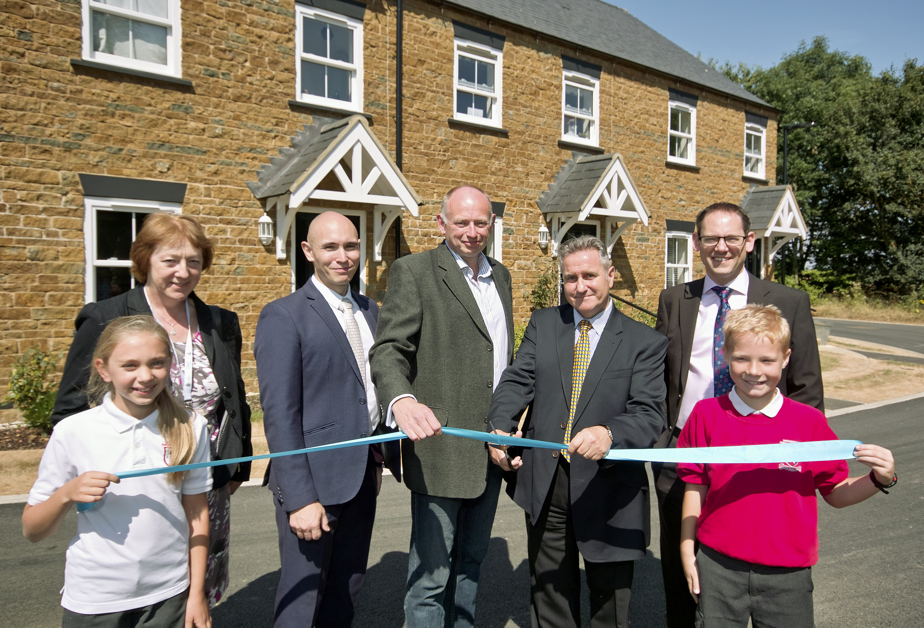 Stonewater completes 30 affordable homes in Deddington