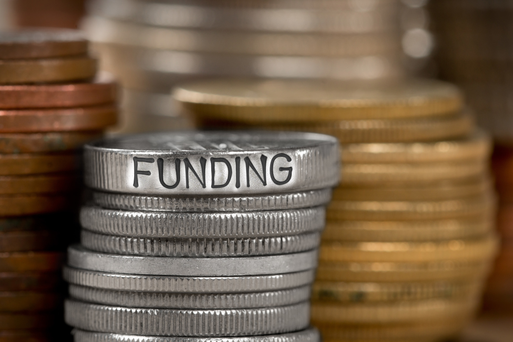 Government pledges extra £1.6bn funding for councils labm