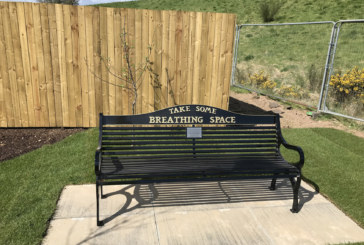 Springfield unveils additional Breathing Space bench in Blairgowrie