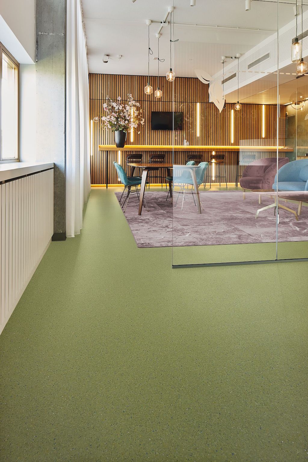 Forbo brings elite flooring to the healthcare sector - labm