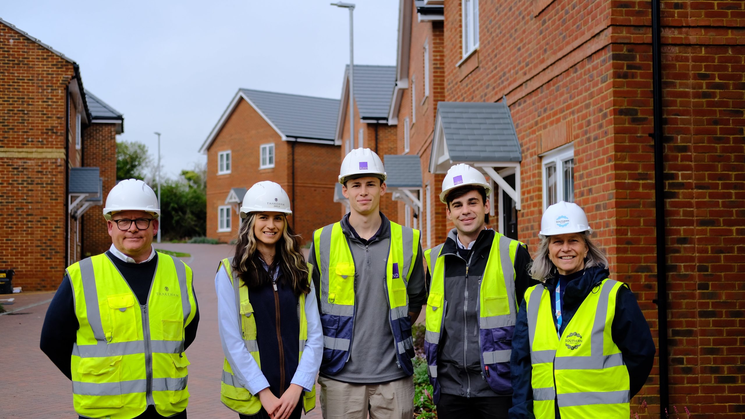 First homes handed over at Thakeham’s Holmhurst St Mary development