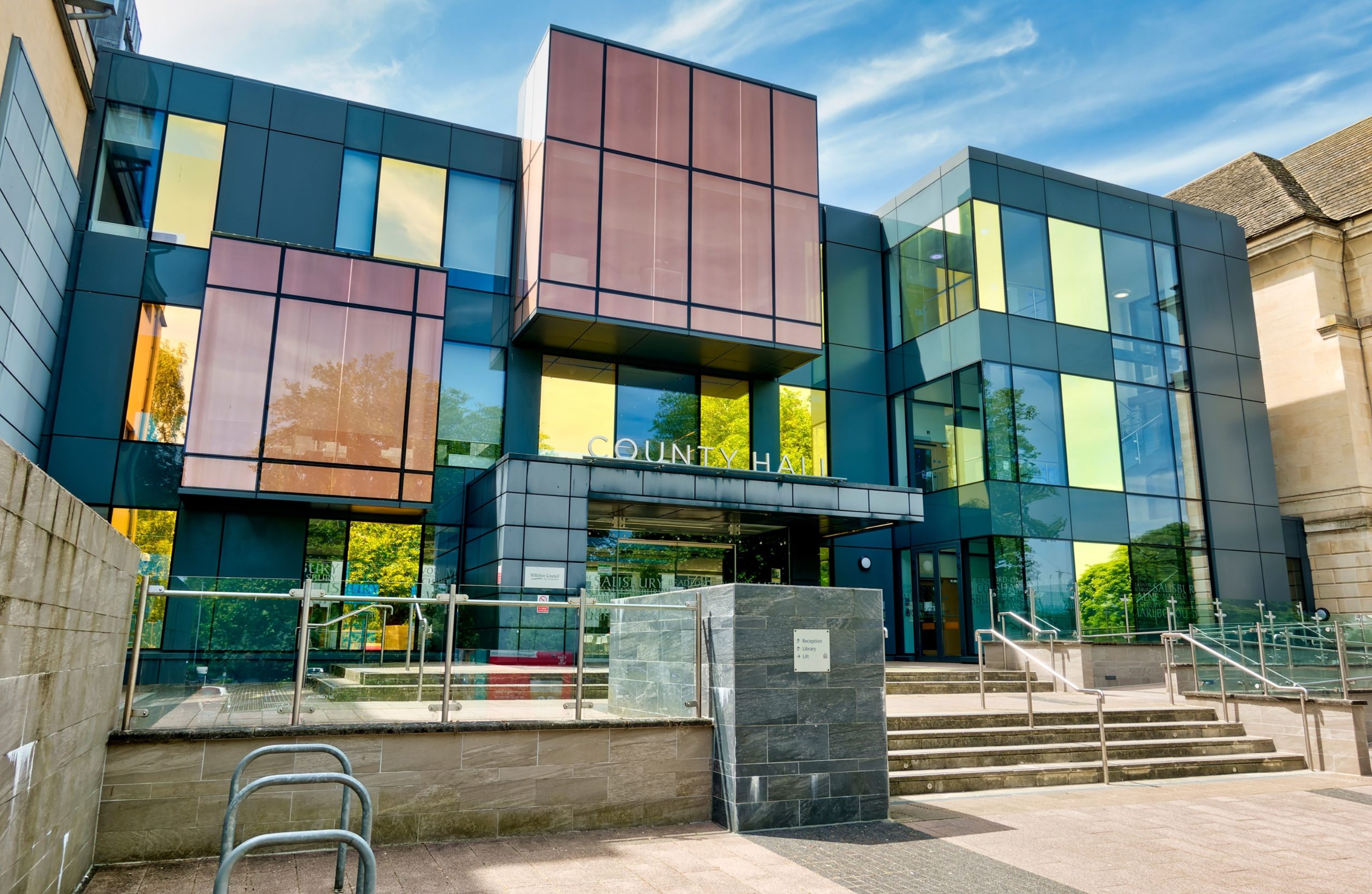 Kier extends partnership with Wiltshire Council for facilities management services